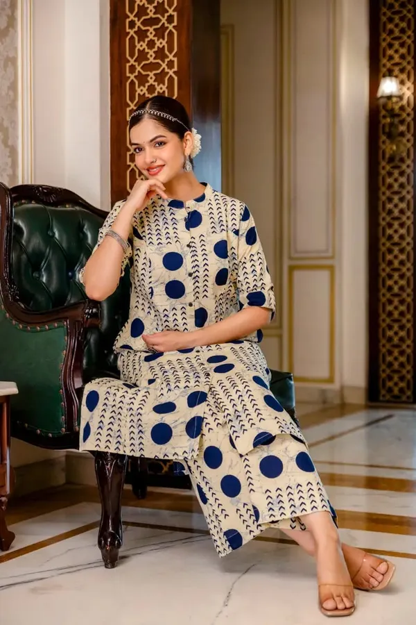 Women's_Premium_Printed_Pure_Cotton__Kurta_&_Trouser_Set