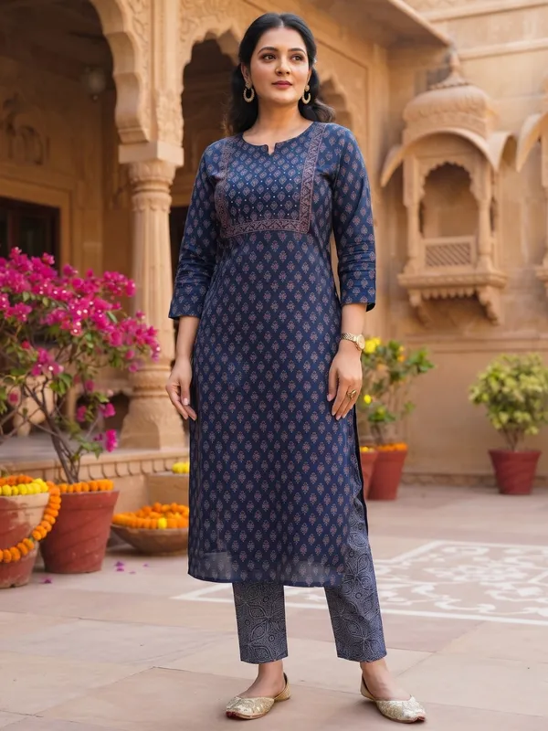 Floral_Printed_Pure_Cotton_Round_Neck_Blue_Kurta_Trouser_&_Dupatta_Set