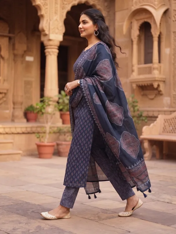 Floral_Printed_Pure_Cotton_Round_Neck_Blue_Kurta_Trouser_&_Dupatta_Set