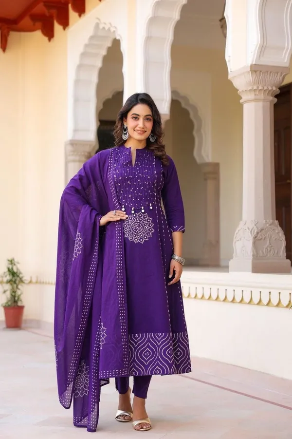 Floral_Embroidered_Pure_Cotton_Round_Neck_Kurta_Trouser_&_Dupatta_Set