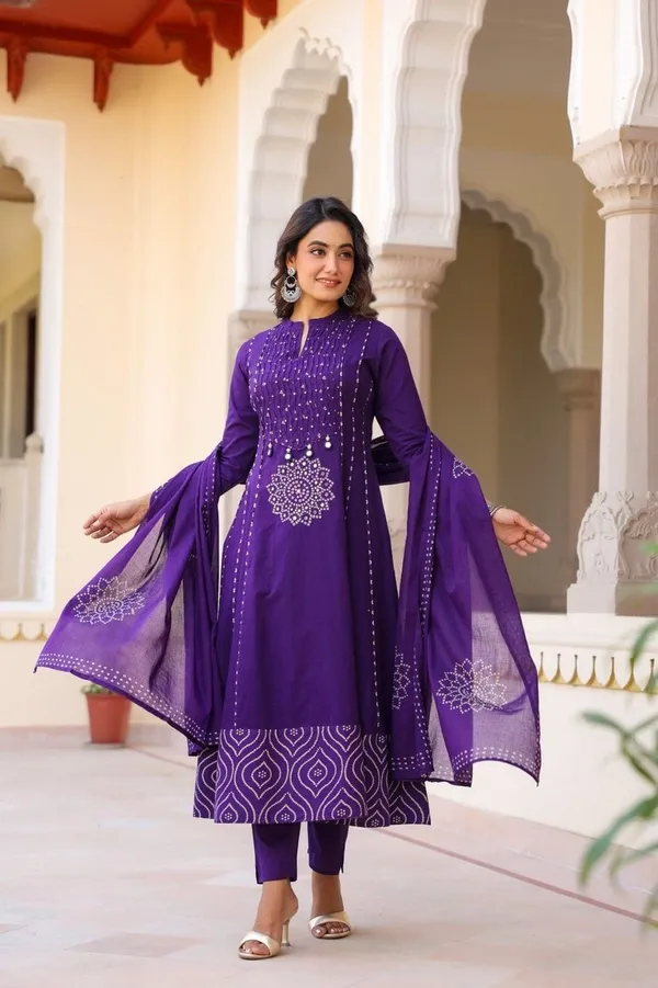 Floral_Embroidered_Pure_Cotton_Round_Neck_Kurta_Trouser_&_Dupatta_Set