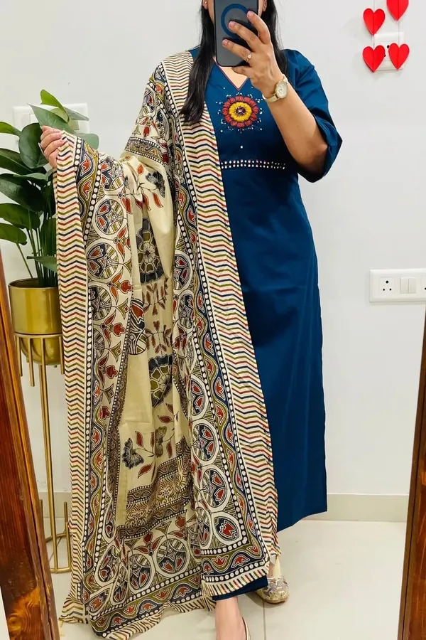 Floral_Embroidered_Pure_Cotton_V_Neck_Kurta_Trouser_&_Dupatta_Set