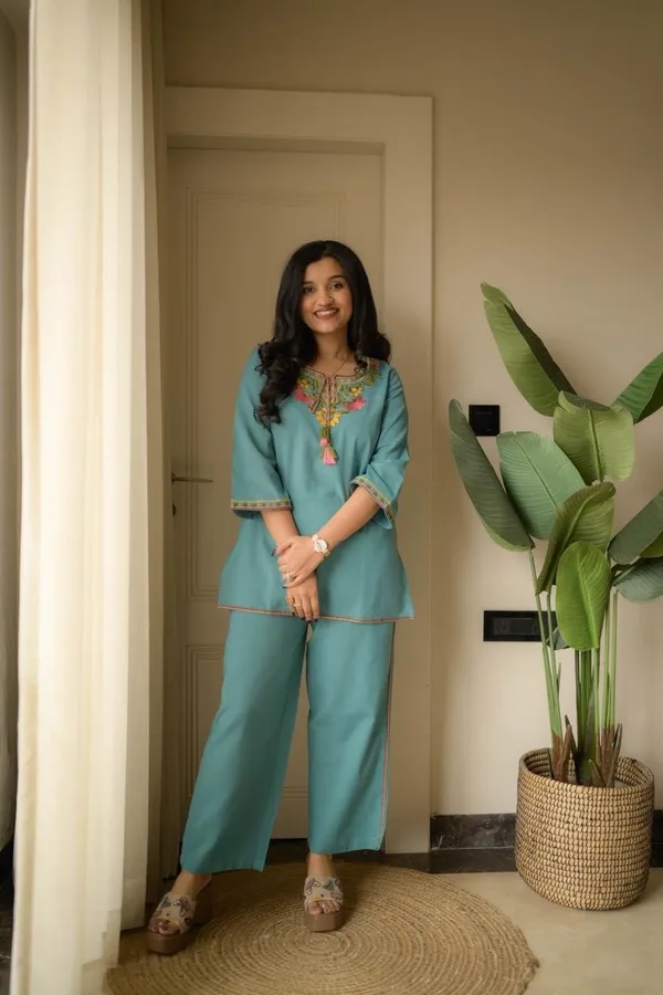 Floral_Embroidered_Pure_Cotton_Round_Neck_Co-Ord_Set