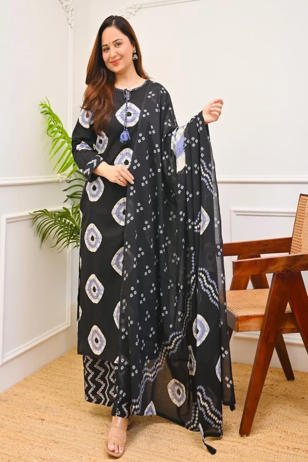Floral_Printed_Pure_Cotton_Round_Neck_Kurta_Trouser_&_Dupatta_Set