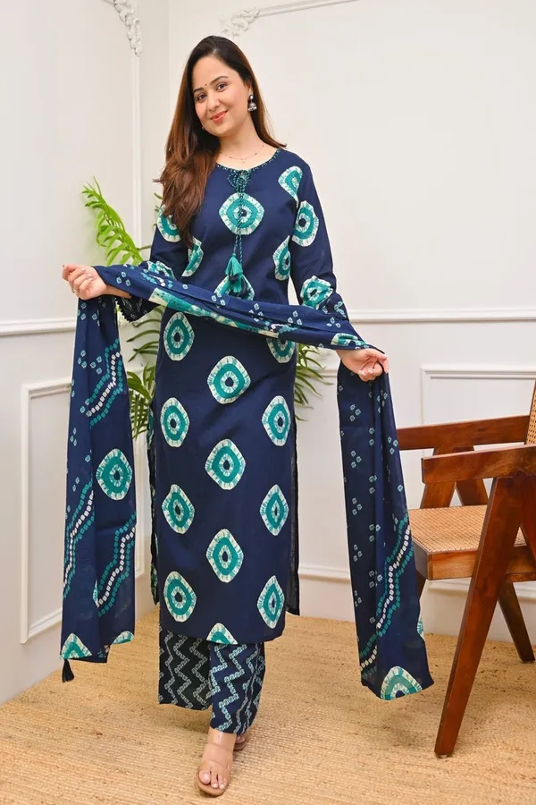 Floral_Printed_Pure_Cotton_Round_Neck_Kurta_Trouser_&_Dupatta_Set