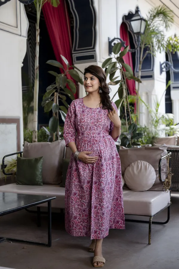Lavender_Pure_Cotton_Printed_Maternity_Dress_For_Women