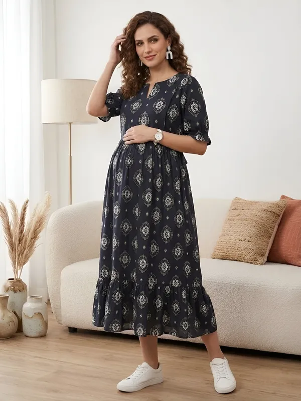 Black_Pure_Cotton_Printed_Maternity_Dress_For_Women