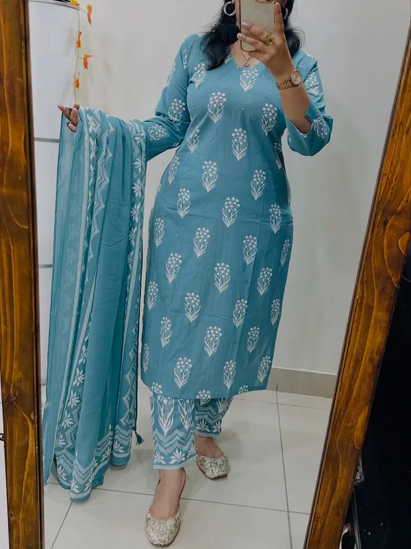 Floral_Printed_Pure_Cotton_V_Neck_Kurta_Trouser_&_Dupatta_Set