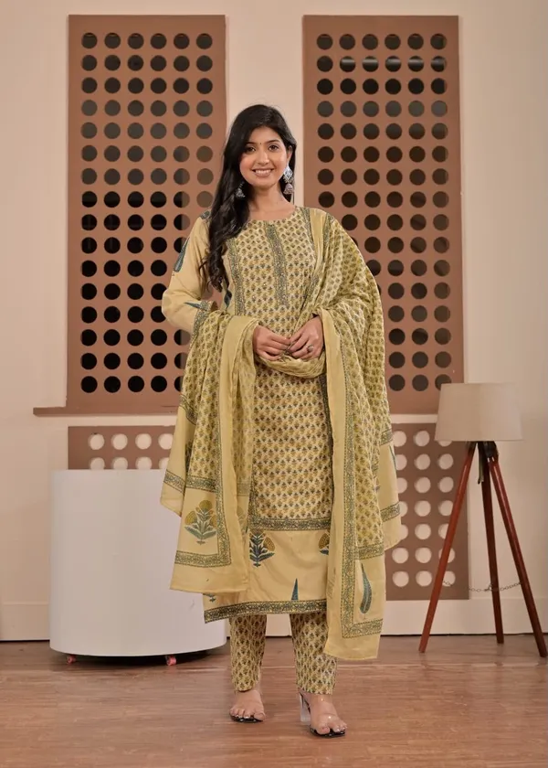 Floral_Printed_Pure_Cotton_Round_Neck_Kurta_Trouser_&_Dupatta_Set