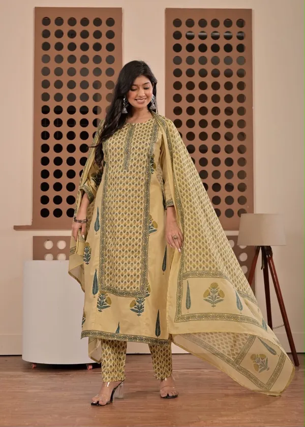 Floral_Printed_Pure_Cotton_Round_Neck_Kurta_Trouser_&_Dupatta_Set