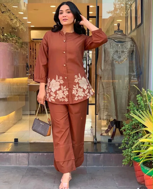Floral_Embroidered_Pure_Cotton_Round_Neck_Co-Ord_Set