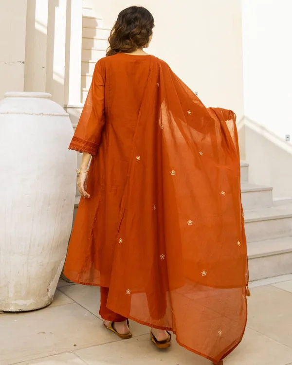 Floral_Embroidered_Pure_Cotton_Round_Neck_Kurta_Trouser_&_Dupatta_Set