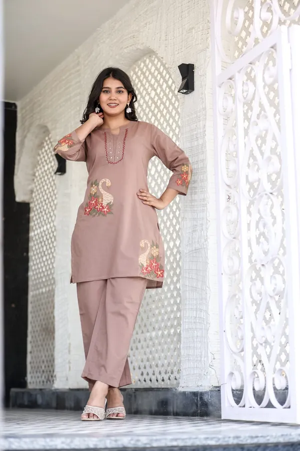 Floral_Embroidered_Pure_Cotton_Round_Neck_Co-Ord_Set