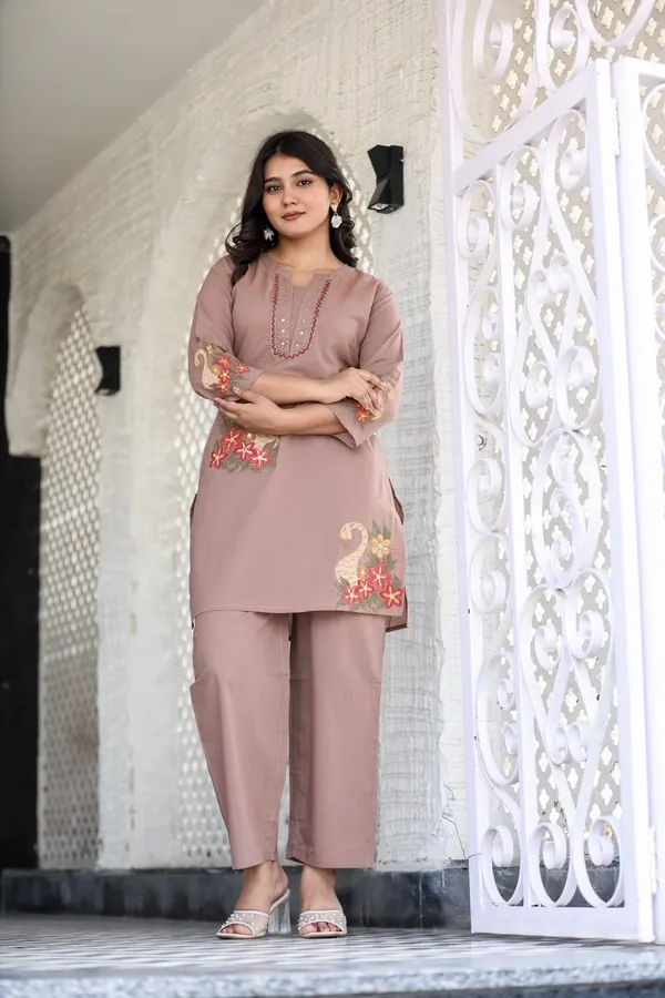 Floral_Embroidered_Pure_Cotton_Round_Neck_Co-Ord_Set