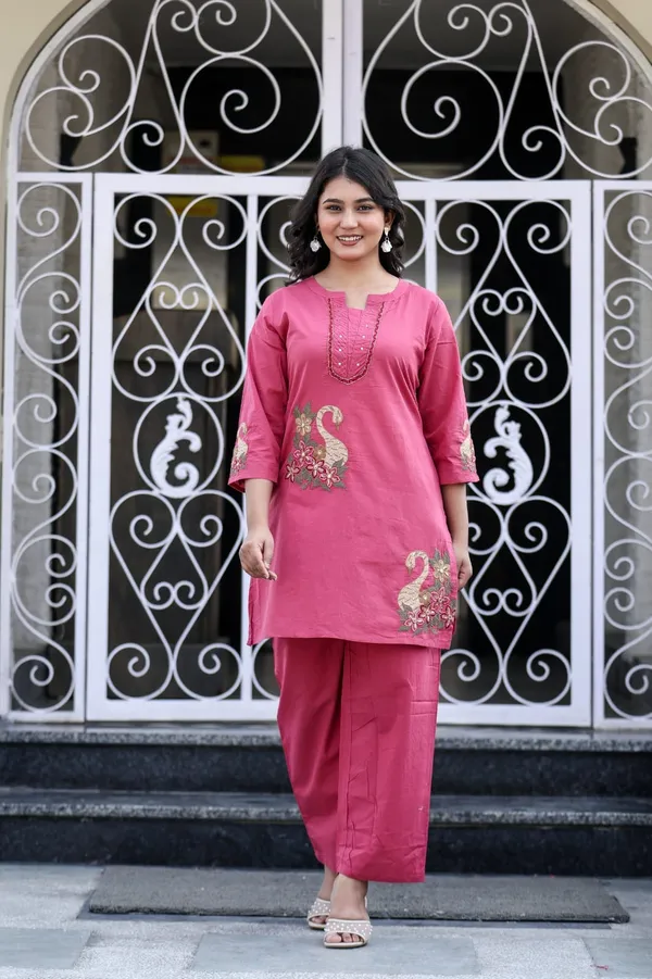 Floral_Embroidered_Pure_Cotton_Round_Neck_Co-Ord_Set