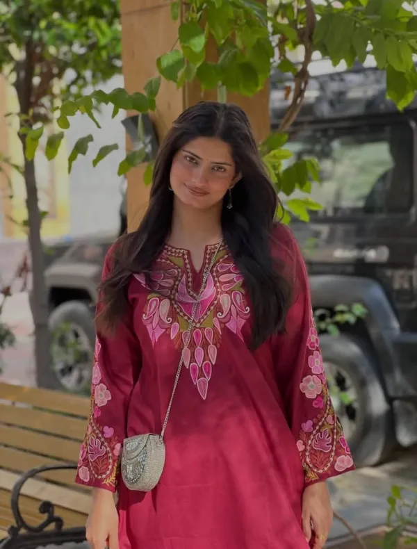 Floral_Embroidered_Pure_Cotton_Round_Neck_Co-Ord_Set