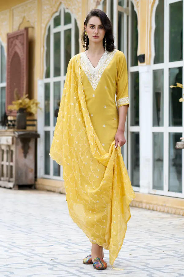Floral_Embroidered_Cotton_Silk_V_Neck_Kurta_Trouser_&_Dupatta