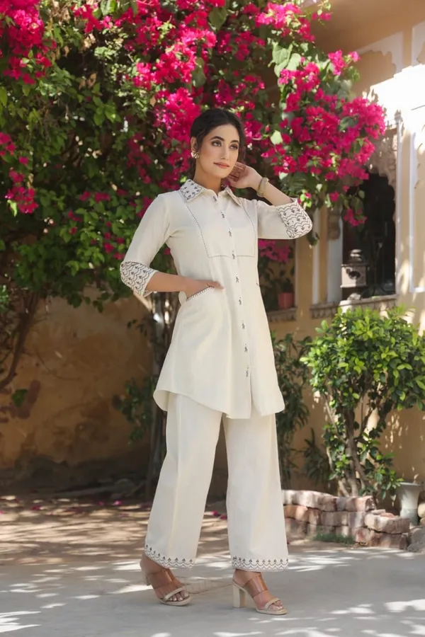 Floral_Embroidered_Pure_Cotton_Round_Neck_Co-Ord_Set