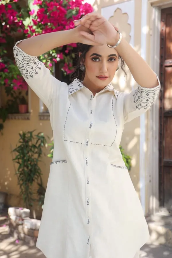 Floral_Embroidered_Pure_Cotton_Round_Neck_Co-Ord_Set