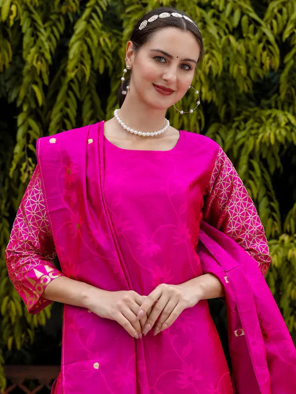 Floral_Printed_Cotton_Silk_Round_Neck_Kurta_Trouser_&_Dupatta_Set