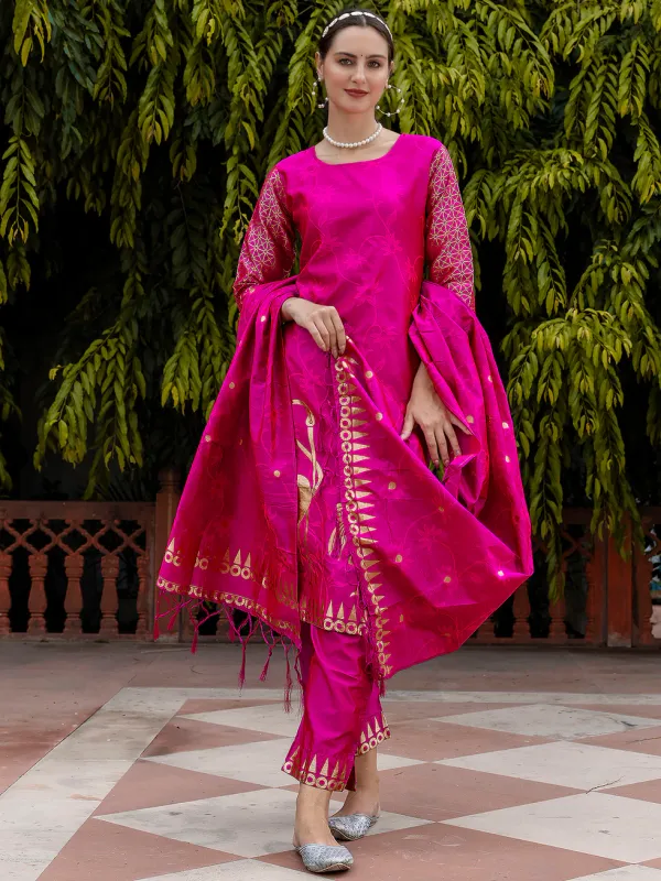 Floral_Printed_Cotton_Silk_Round_Neck_Kurta_Trouser_&_Dupatta_Set