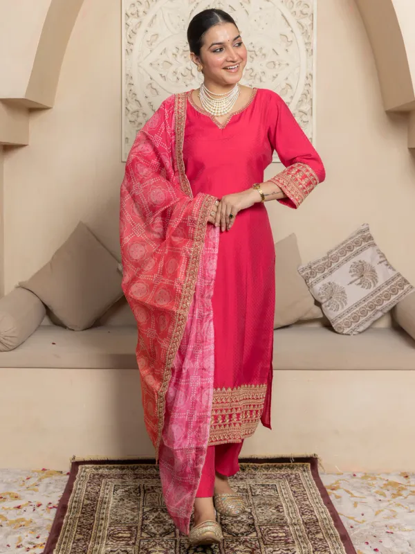 Floral_Embroidered_Silk_Blend_Round_Neck_Kurta_Trouser_&_Dupatta_Set