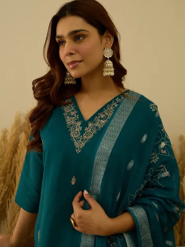 Floral_Embroidered_Silk_Blend_V_Neck_Kurta_Trouser_&_Dupatta_Set