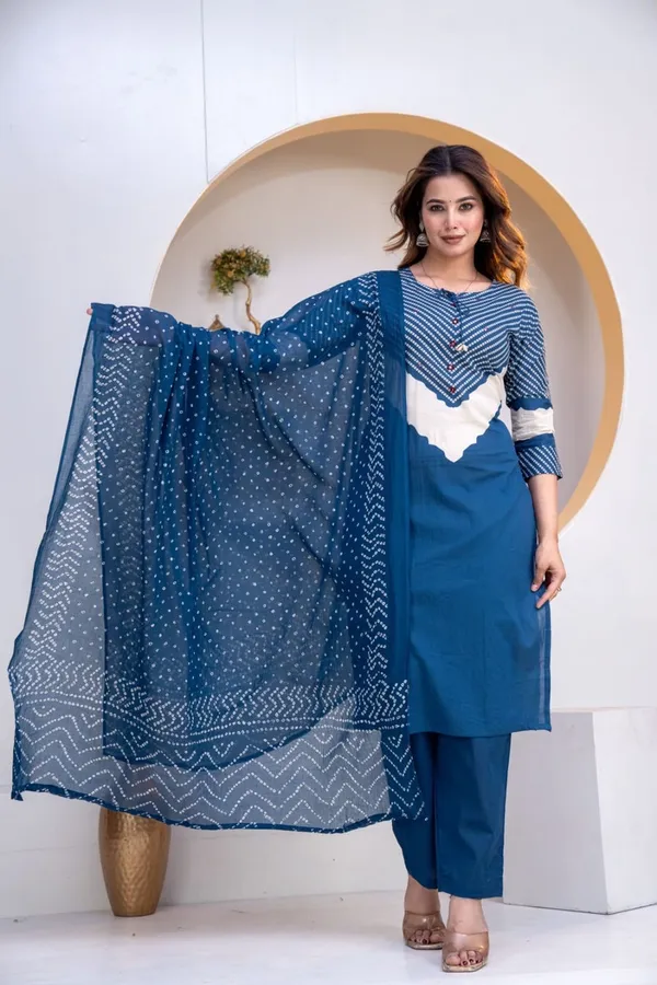 Floral_Printed_Pure_Cotton_Round_Neck_Kurta_Trouser_&_Dupatta_Set