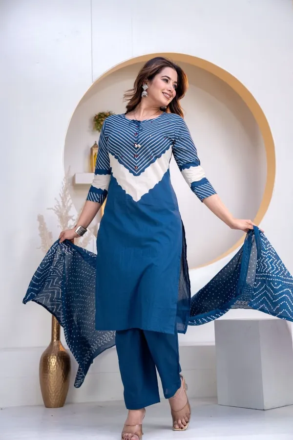 Floral_Printed_Pure_Cotton_Round_Neck_Kurta_Trouser_&_Dupatta_Set