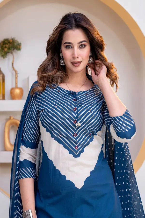 Floral_Printed_Pure_Cotton_Round_Neck_Kurta_Trouser_&_Dupatta_Set