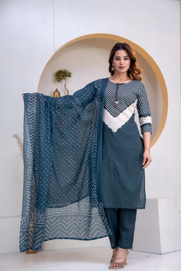 Floral_Printed_Pure_Cotton_Round_Neck_Kurta_Trouser_&_Dupatta_Set