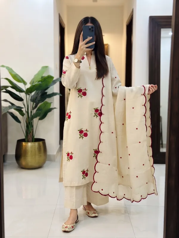 Floral_Printed_Pure_Cotton_Round_Neck_Cream_Kurta_Trouser_&_Dupatta_Set