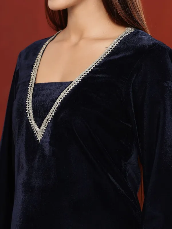 Navy_Blue_Floral_Printed_Velvet_Kurta_Trouser_Set