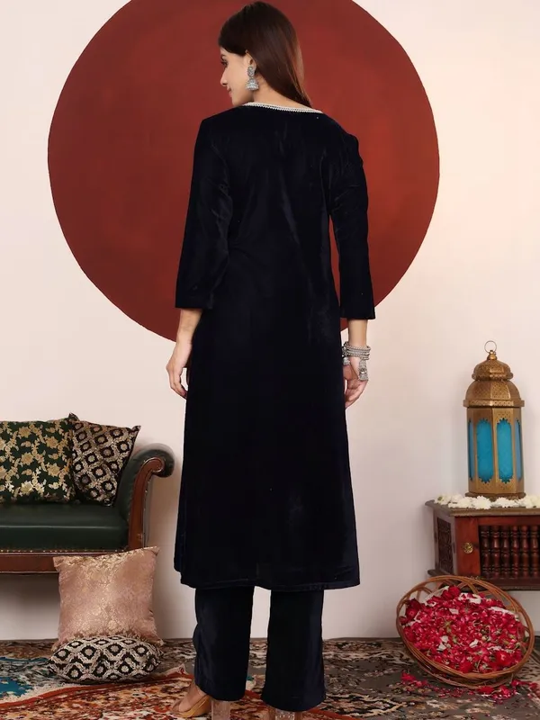 Navy_Blue_Floral_Printed_Velvet_Kurta_Trouser_Set