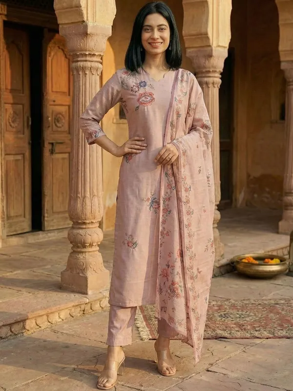 Peach_Floral_Printed_CFloraleri_Silk_Kurta_Trouser_Dupatta_Set