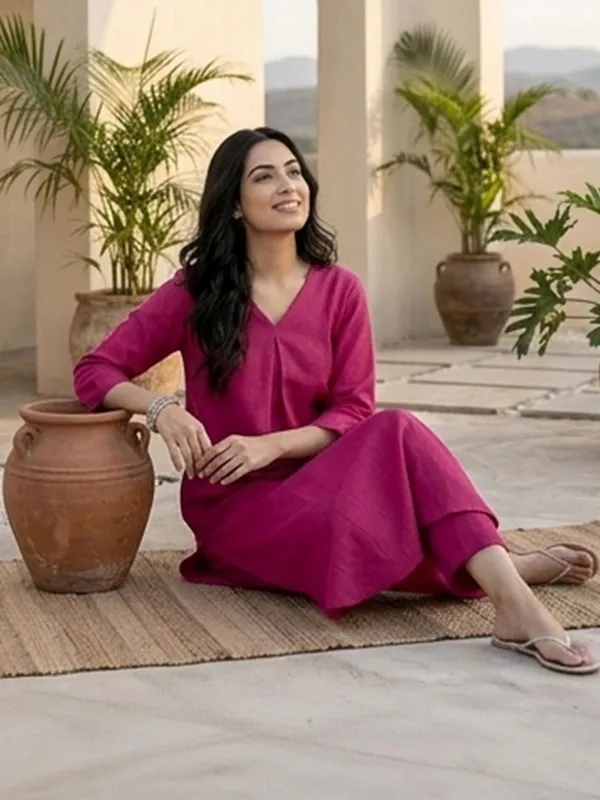 Pink_Floral_Printed_Cotton_Blend_Kurta_Trouser_Set