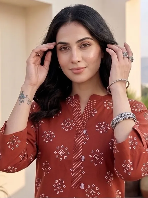 Red_Floral_Printed_Cotton_Blend_Kurta_Trouser_Set