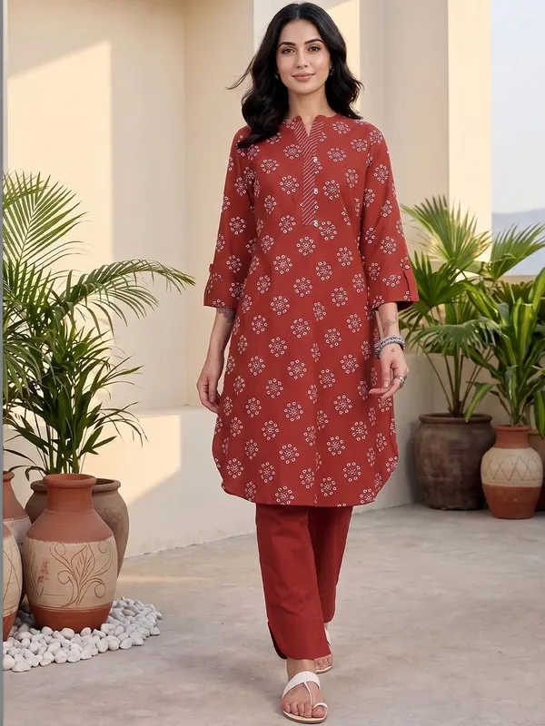 Red_Floral_Printed_Cotton_Blend_Kurta_Trouser_Set