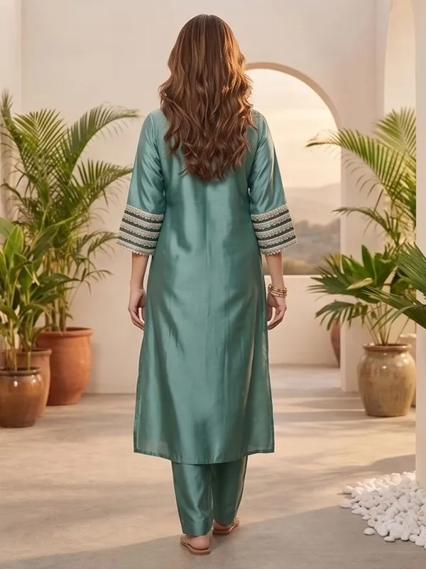 Sea_Green_Floral_Embroidered_Silk_Blend_Kurta_Trouser_Set