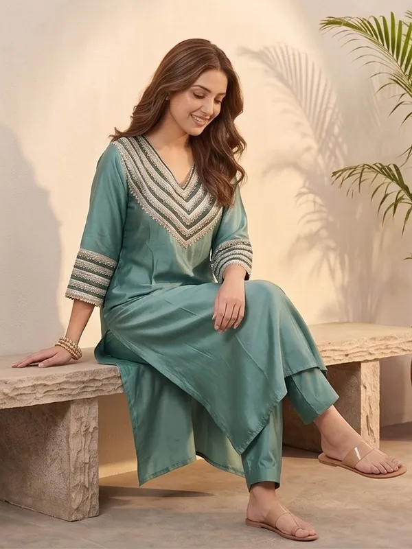 Sea_Green_Floral_Embroidered_Silk_Blend_Kurta_Trouser_Set