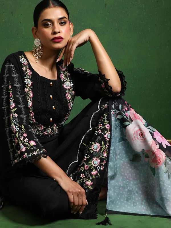 Black_Floral_Embroidered_Cotton_Kurta_Trouser_Dupatta_Set