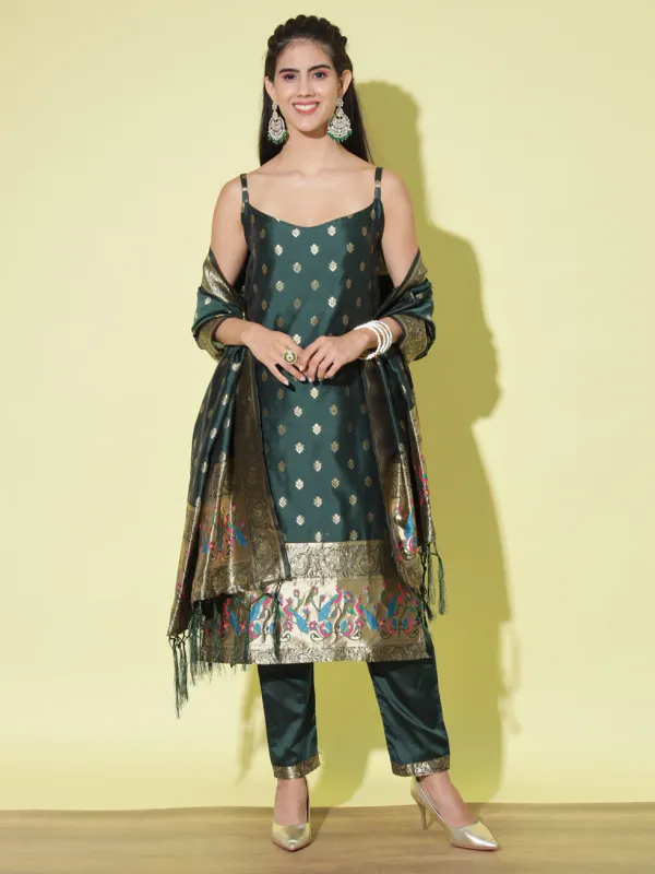 Floral_Printed_Silk_Blend_Round_Neck_Kurta_Trouser_&_Dupatta_Set