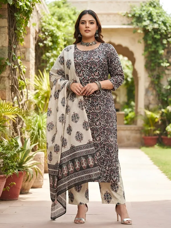 Multicolor_Floral_Printed_Cotton_Kurta_Set