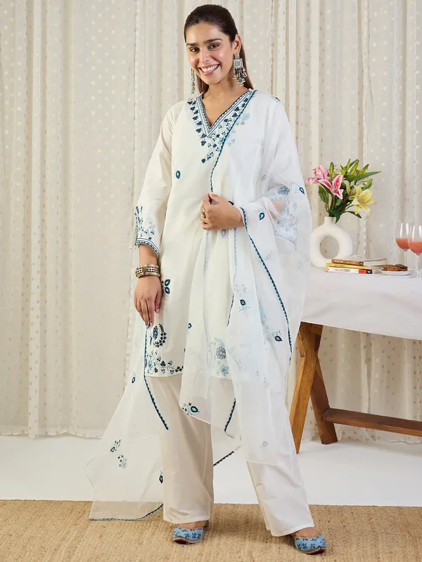 Off_White_Embroidered_Pure_Cotton_Kurta_Trouser_Dupatta_Set