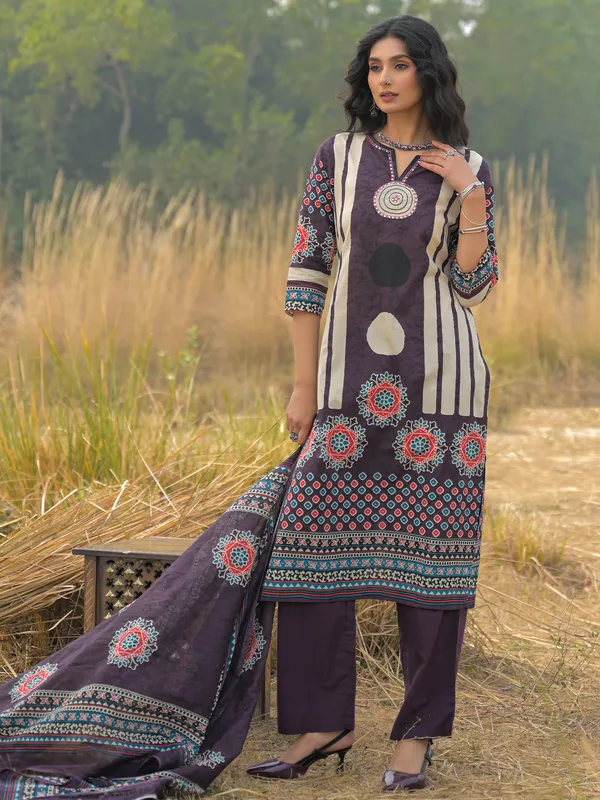 Burgundy_Pure_Cotton_Printed_Kurta_Trouser_Dupatta_Set
