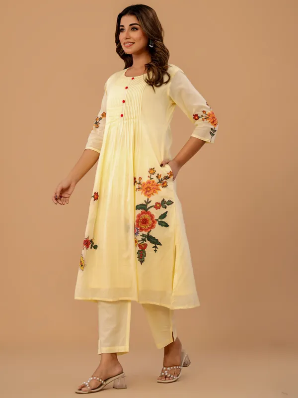 Off_White_Cotton_A-Line_Kurta_with_Trousers