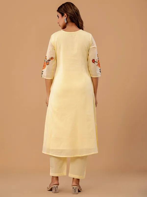 Off_White_Cotton_A-Line_Kurta_with_Trousers