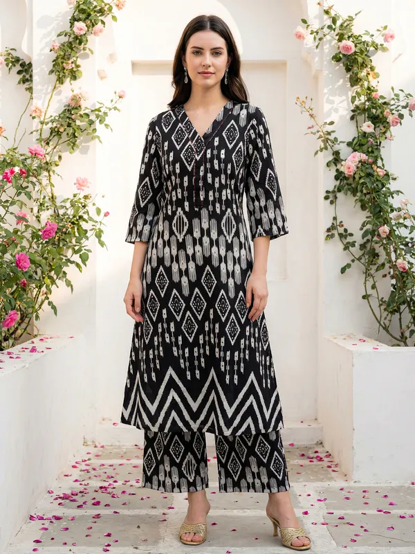 Black_Printed_Pure_Cotton_Kurta_Trouser_Set