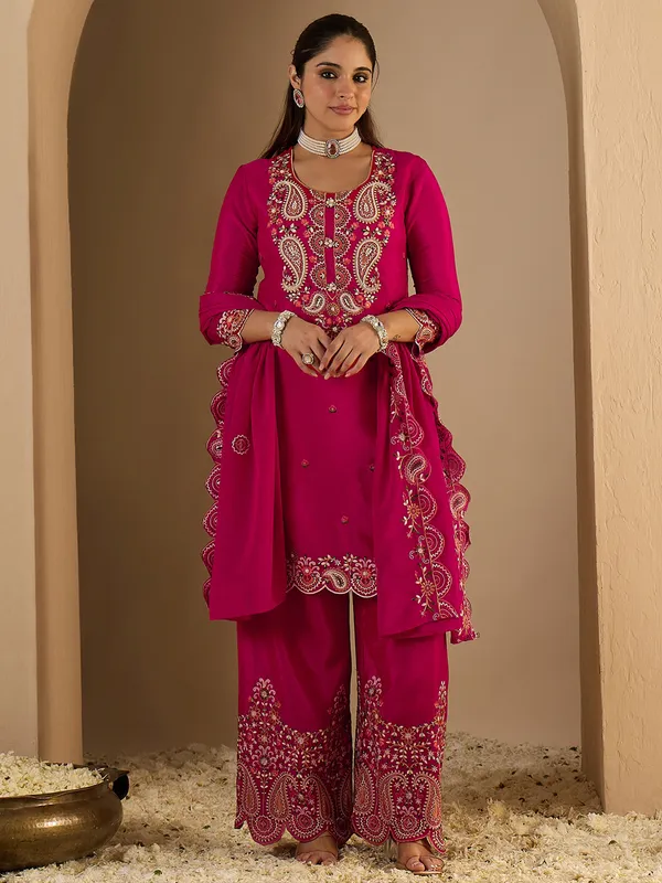 Pink_Embroidered_Chinon_Kurta_Trouser_Dupatta_Set