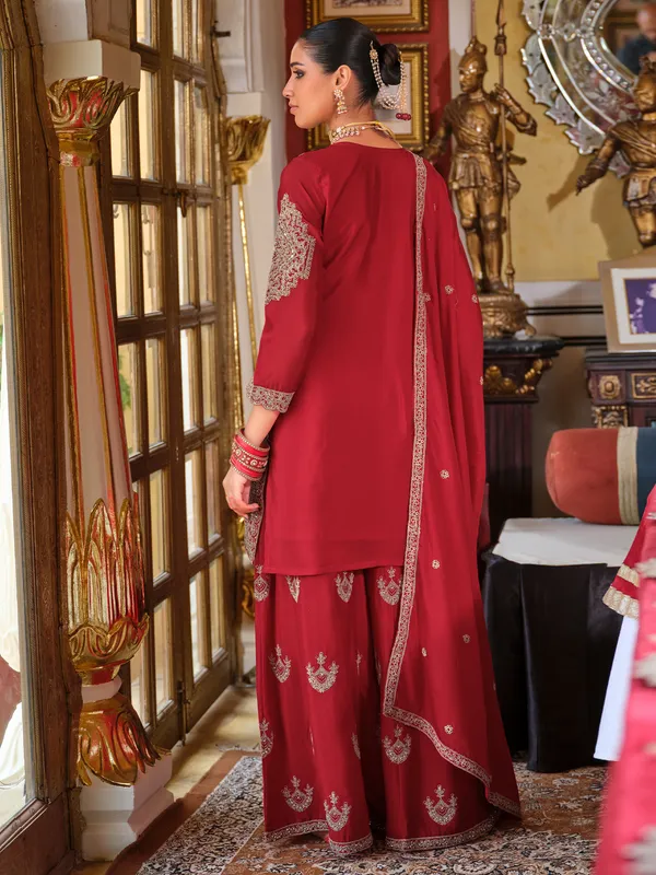 Red_Embroidered_Chinon_Kurta_Trouser_Dupatta_Set